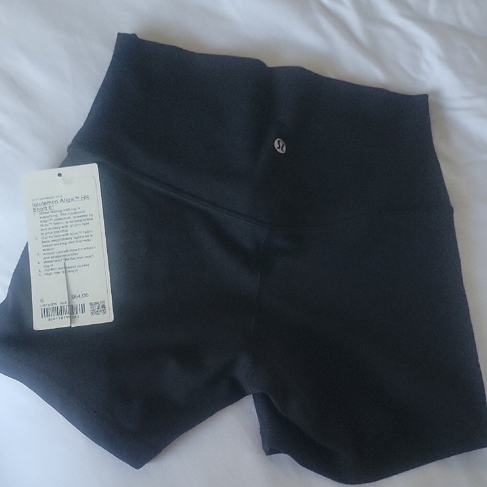 lululemon athletica Women's Black Bike Shorts